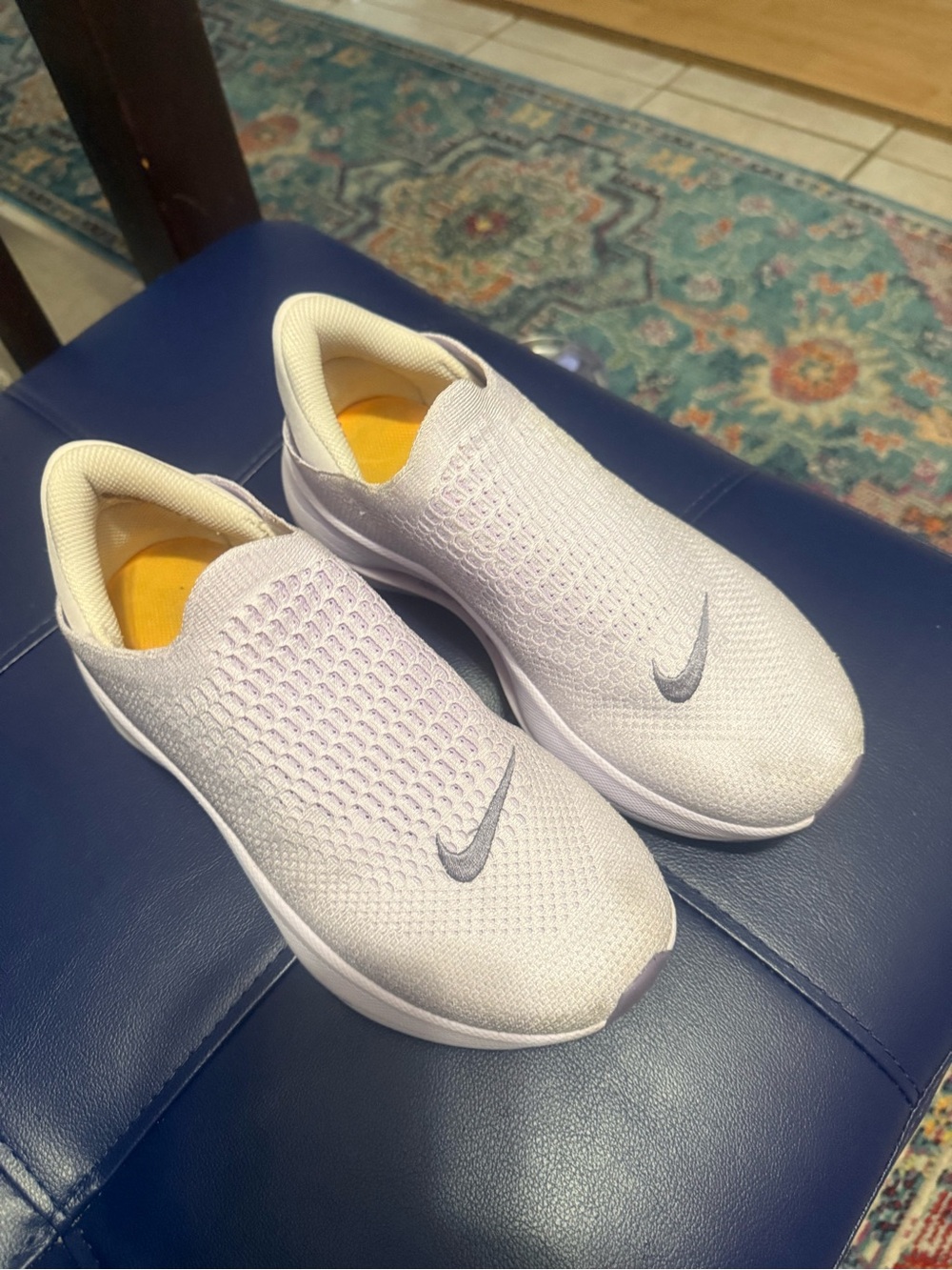 Nike women’s  Slip-On Knit Walking Shoes - White